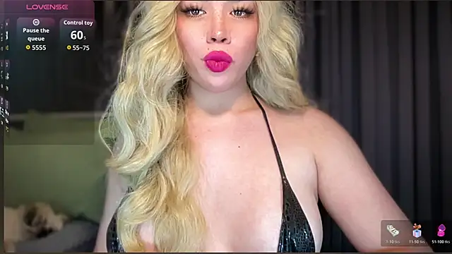 MISSANACONDAn Live XXX chat
