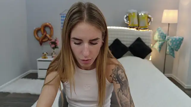 DeboraHorny Live XXX-Chat