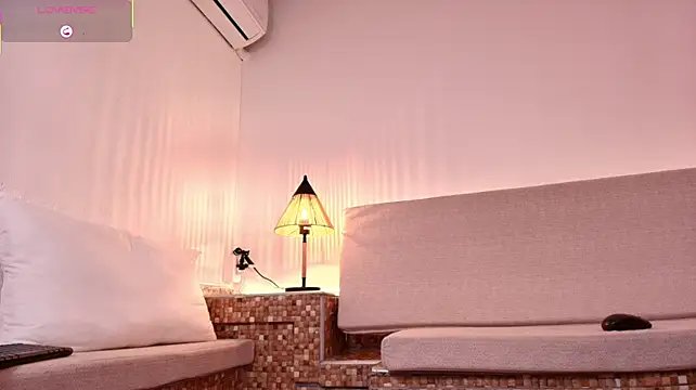 XXX chat uživo modela Terry_G_