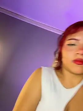 Crystal_kiss_ élő XXX-chatje