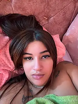 Little_Gaby_ élő XXX-chatje