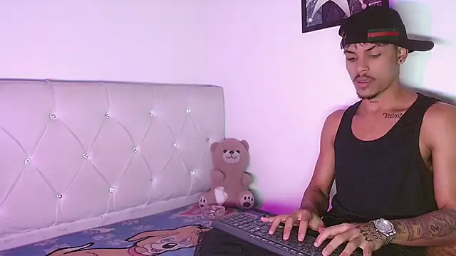 Angel_foxc13 live XXX chat