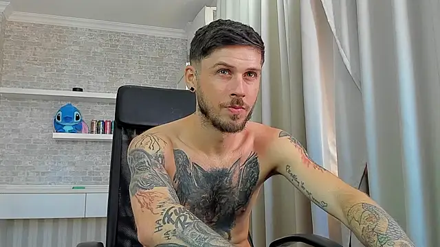Chat +18 de JonahShaw ao vivo