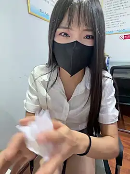 xiao-Lin – Live XXX-chat