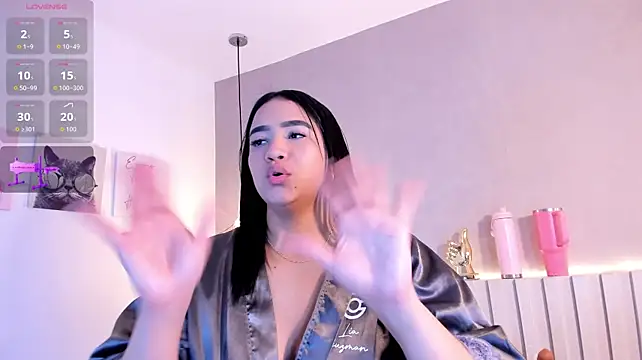 Lia_Guzman Chat XXX in diretta