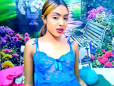 IndianPretty14u2Luv Live XXX Chat
