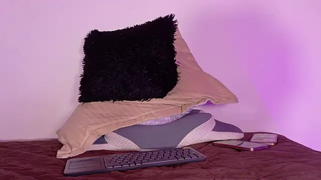 victoria_vallejo_1 élő XXX-chatje