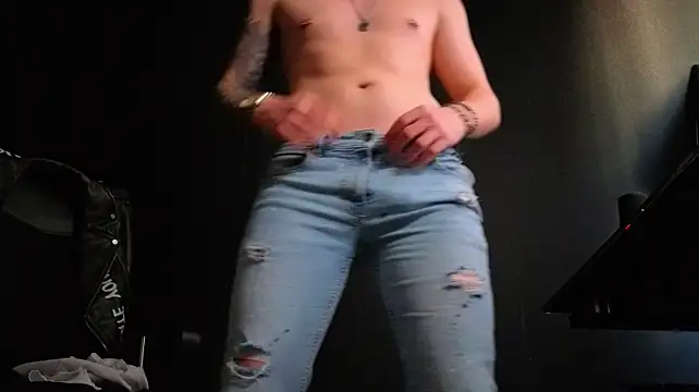 Czat XXX na żywo – FelixStarkk