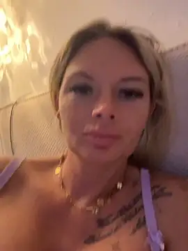 XXX chat uživo modela sun_shine91