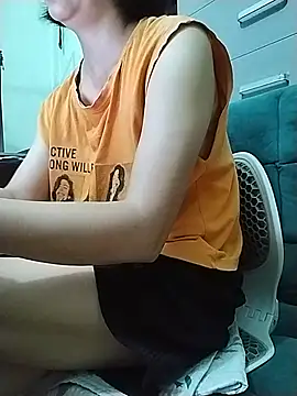 Me_ry 即時 XXX 聊天