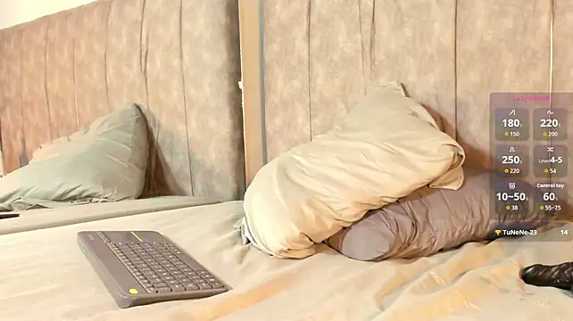 XXX chat uživo modela Lewins78