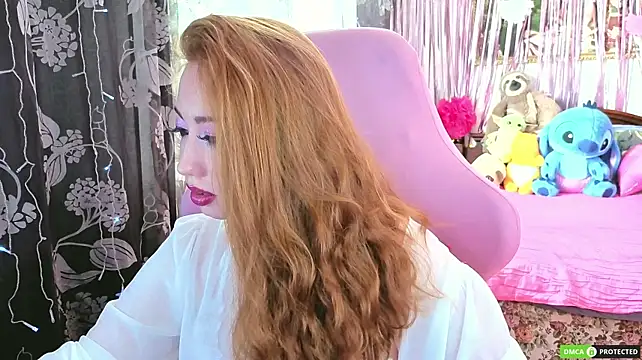 TinaBrook XXX чат на живо