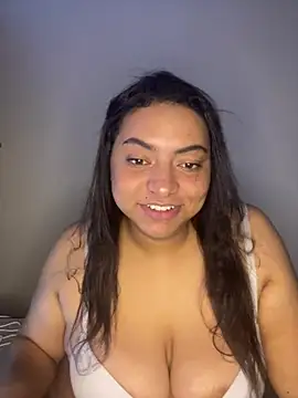 Chat +18 de safada_BRL ao vivo