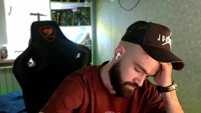 Živý XXX chat _Serious_Man