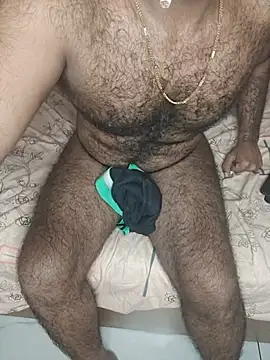 Madhavmenon Adlı Modelin Canlı XXX Sohbeti