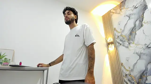 dashmonroe – Naživo XXX chat