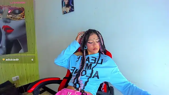 دردشة dolly_boob الجنسية المباشرة
