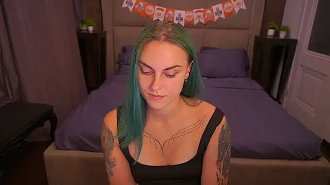 Chat +18 de RayeReam ao vivo