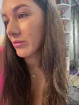 HotXMom_ XXX чат на живо