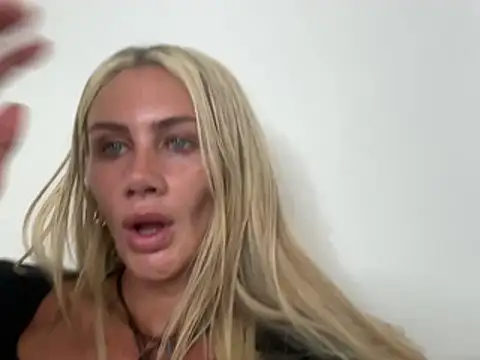 Czat XXX na żywo – Elsa_24