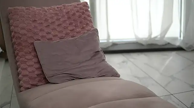 XXX chat uživo modela MysticLayla