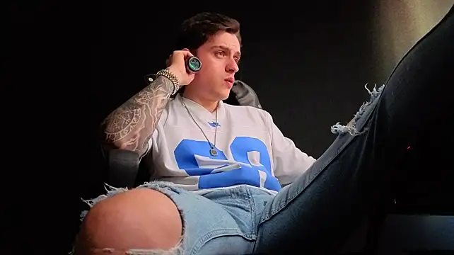 XXX chat uživo modela FelixStarkk