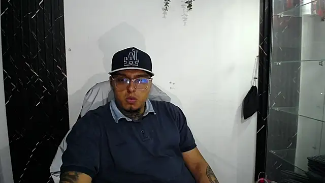 Duke_DarkBoy99 Live XXX-Chat
