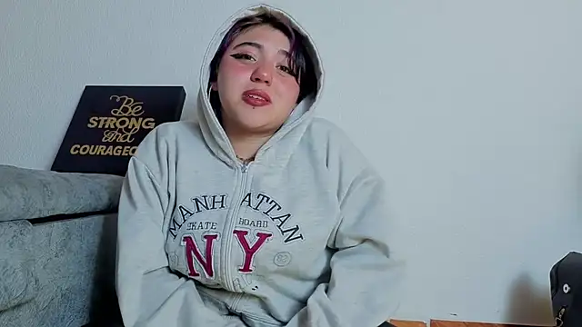 Blueberry_gothic Adlı Modelin Canlı XXX Sohbeti