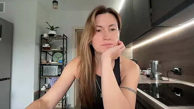 jainesummer's Live XXX Chat