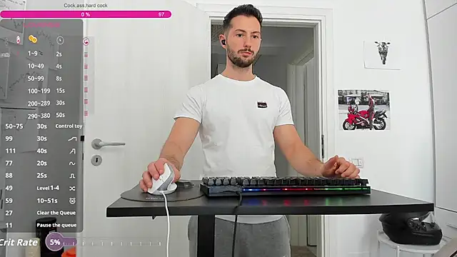 Show modela ZackFraser na web-kameri