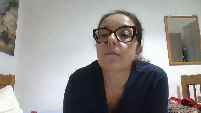 Miasexmilf: απευθείας συνομιλία ΧΧΧ