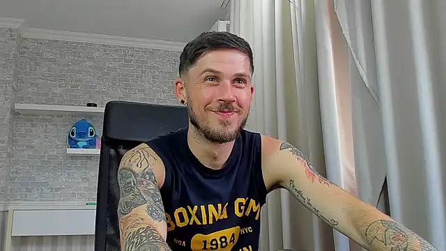 JonahShaw Live XXX Chat