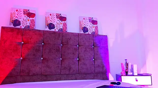 Ethan_Briggs_'s Live XXX Chat
