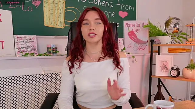 NoraHaynes Chat XXX in diretta