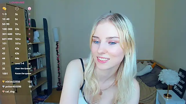 Chatroom XXX en direct de LaynePingitore