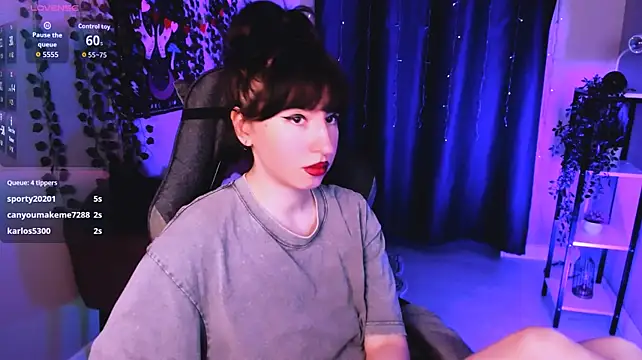 Lily_xBabe's Live XXX Chat