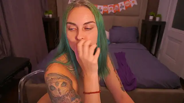 XXX chat uživo modela RayeReam