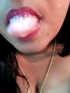 Ramya_369's Live XXX Chat