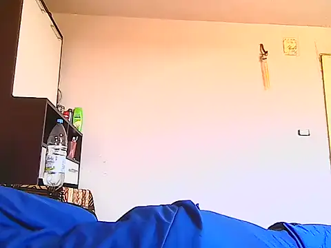 XXX chat uživo modela bambolino1978