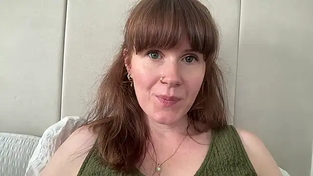 Chat XXX Live redheadrosie69