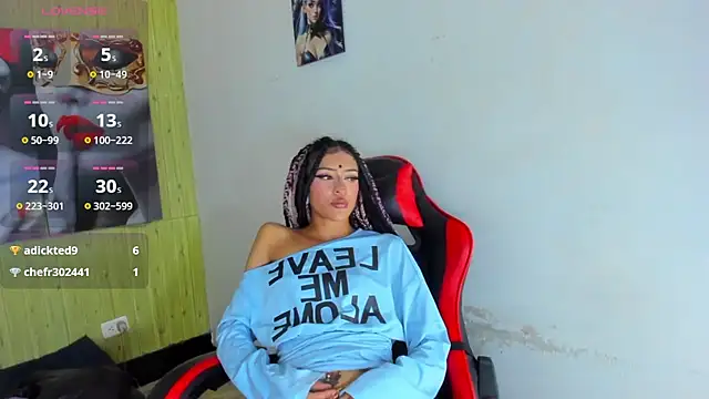 dolly_boob 现场XXX聊天