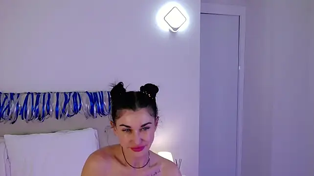 AriannaCruise 即時 XXX 聊天