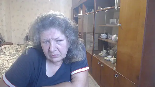 دردشة HotLusi الجنسية المباشرة