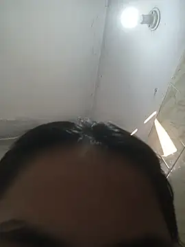 sanu_07 Adlı Modelin Canlı XXX Sohbeti
