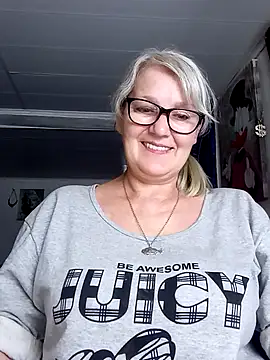 Chat XXX en directo de irinamaux