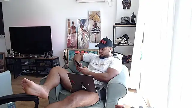 1LordKingsleyn Live XXX chat