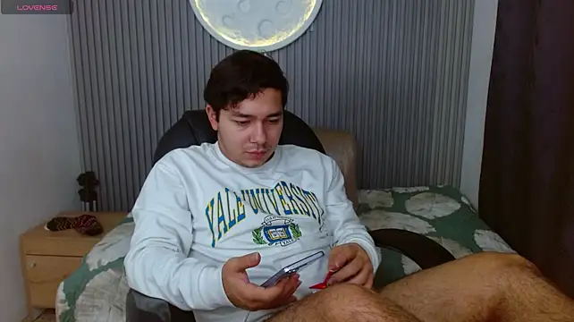 Julian_Smith21 Chat XXX in diretta