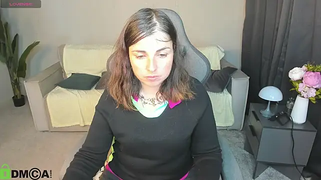 Chat +18 de MartaEdams ao vivo