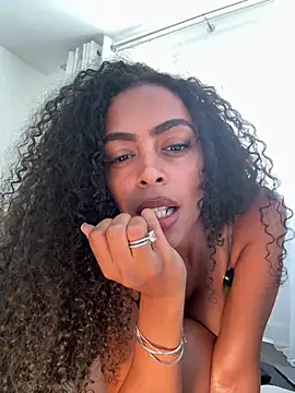 yasmingarcian Live XXX chat