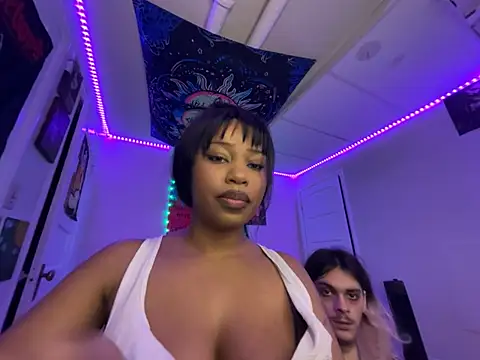 venusfairys' Live XXX Chat